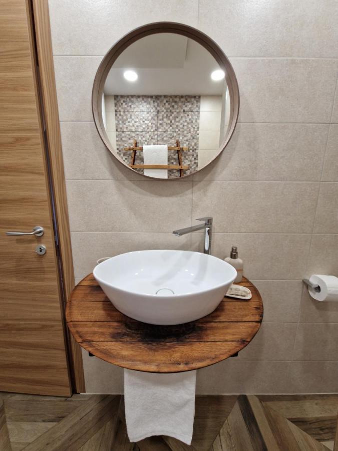 Wine & Apartment Vinales Koper Ngoại thất bức ảnh