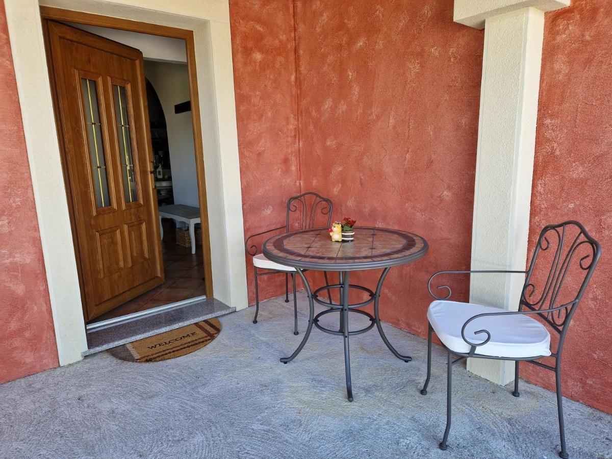 Wine & Apartment Vinales Koper Ngoại thất bức ảnh