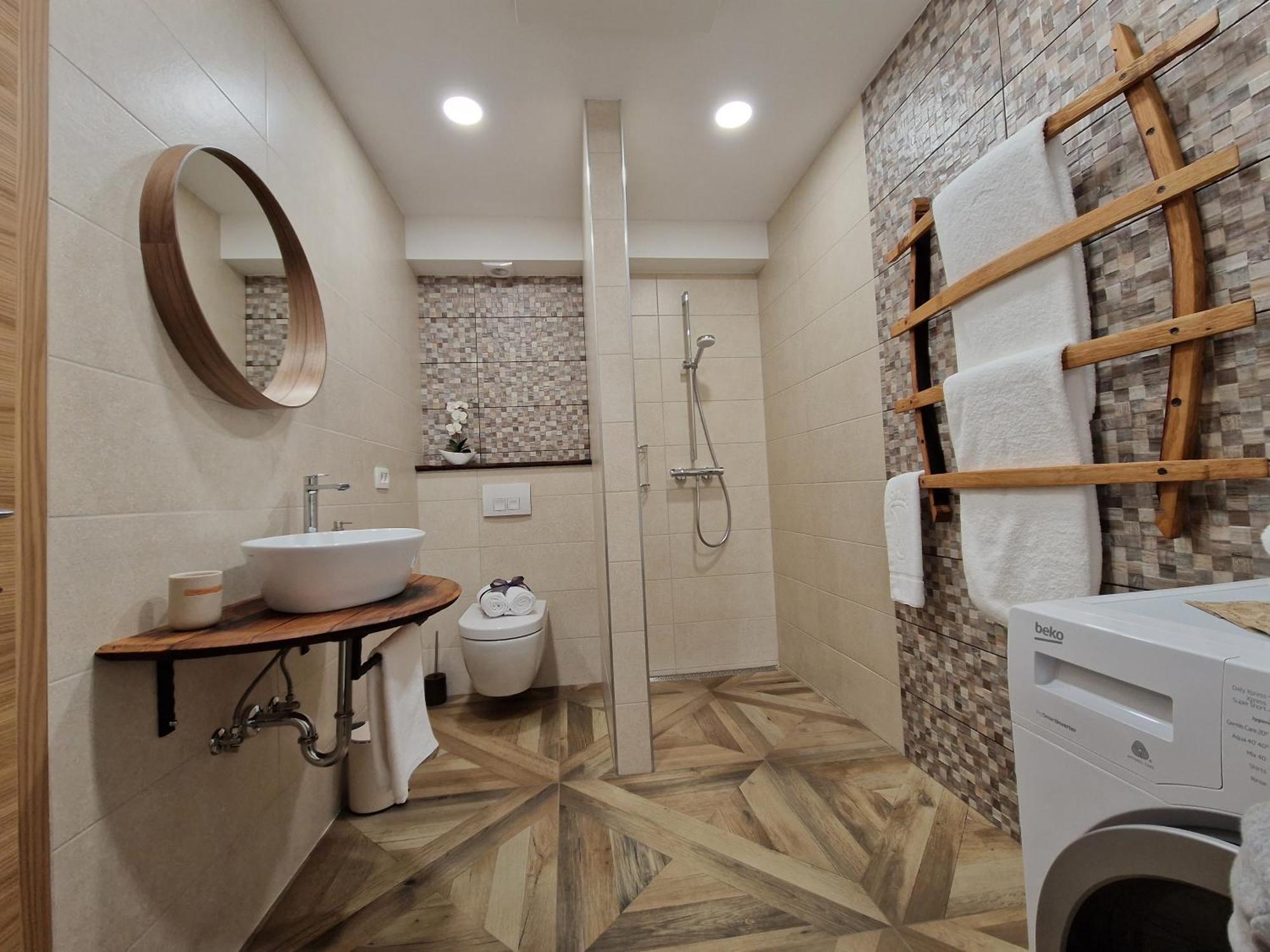 Wine & Apartment Vinales Koper Ngoại thất bức ảnh