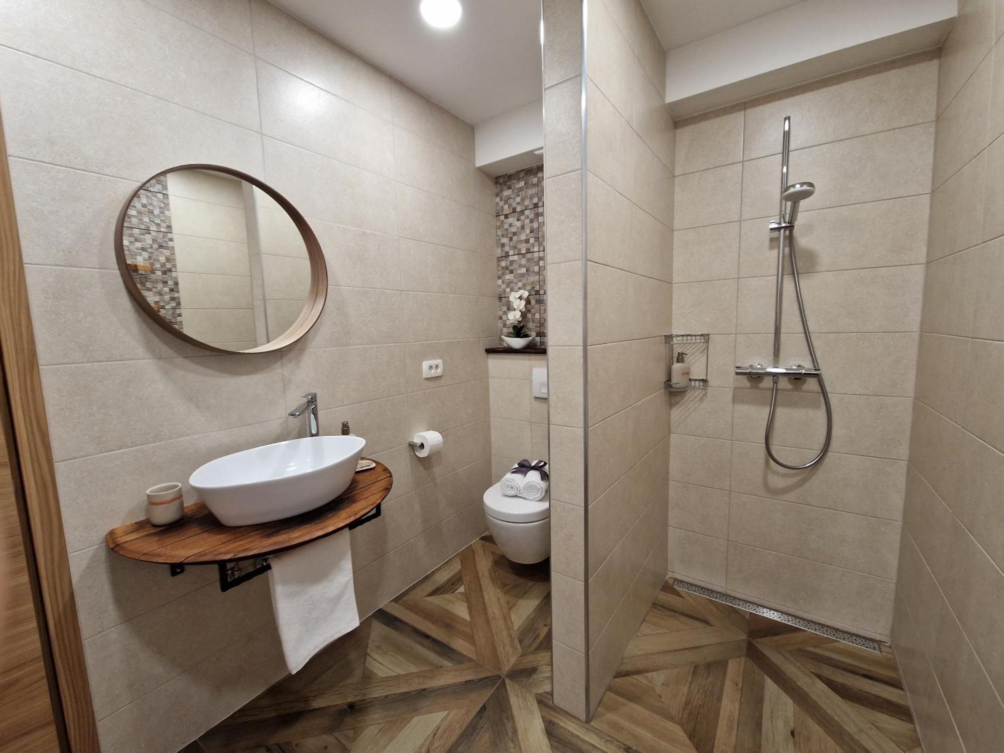 Wine & Apartment Vinales Koper Ngoại thất bức ảnh